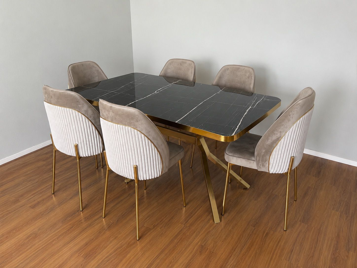 Eettafel met 6 Stoelen — Zwart Marmer Goud 160x90